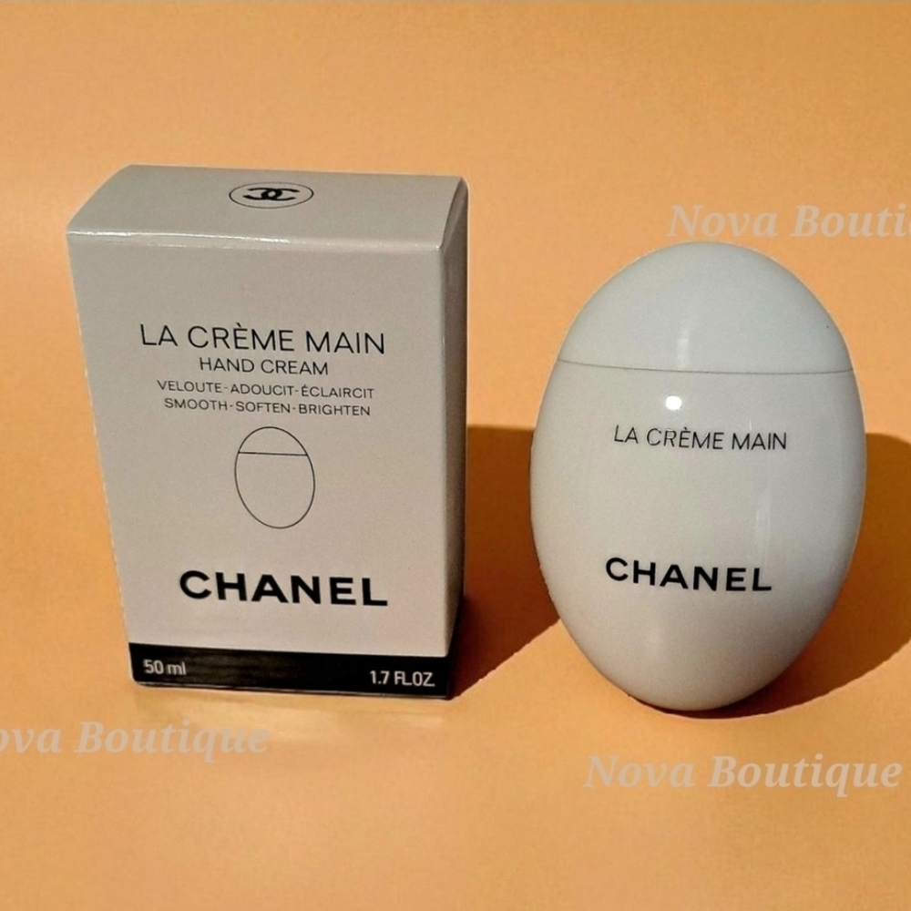 CHANEL La Crème Main Hand Cream in White